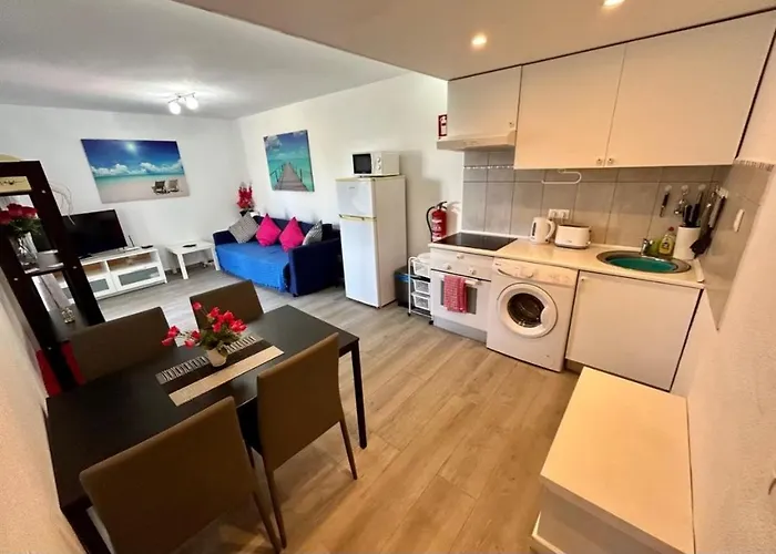 Puerta Sol * קלטה דה פוסטה